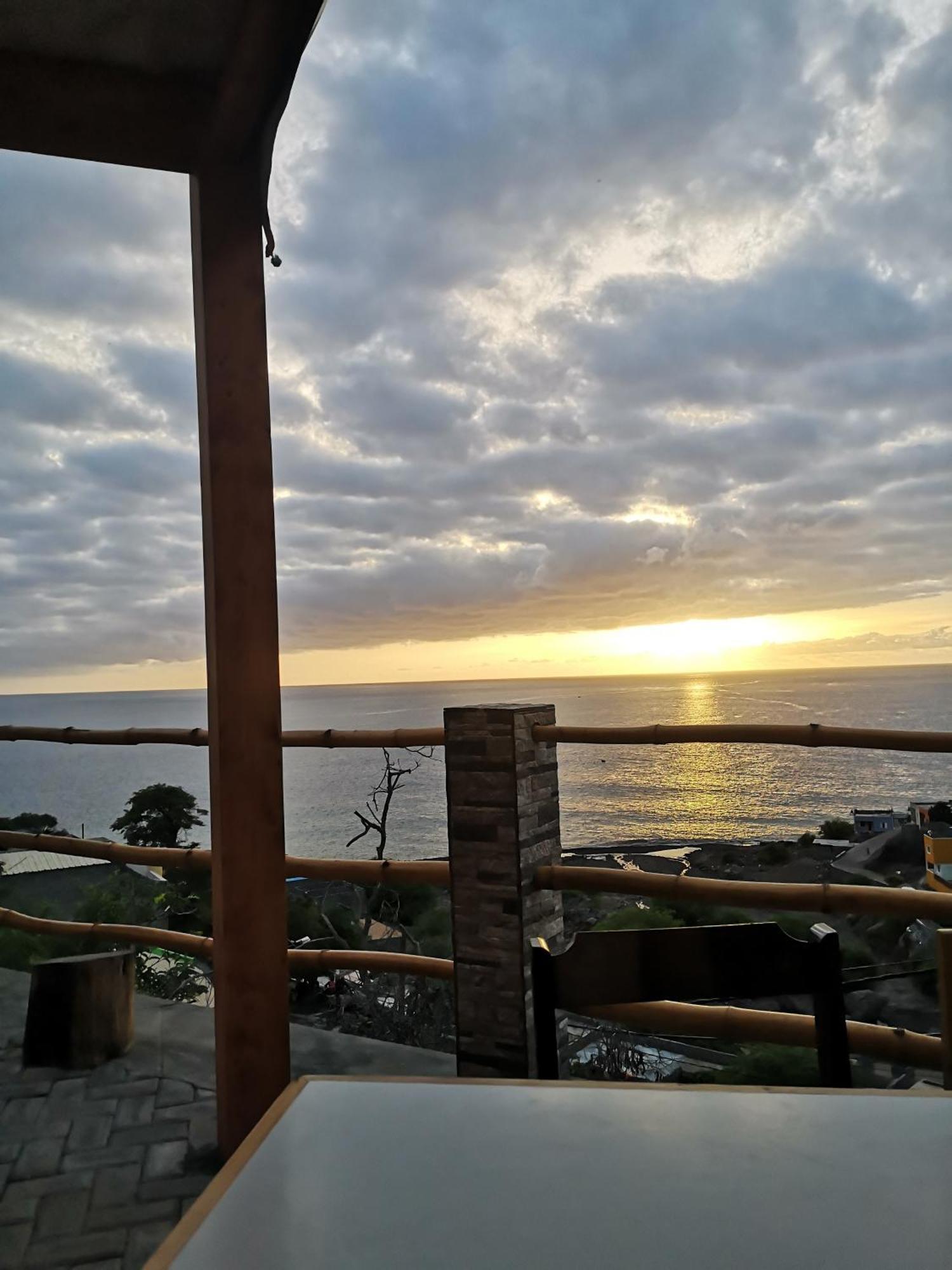 SeladinhaKaza Ladera住宿加早餐旅馆 外观 照片